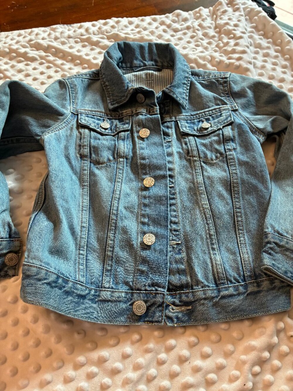 Baby Gap Denim Jean Jacket  Medium Blue  Size   5yr